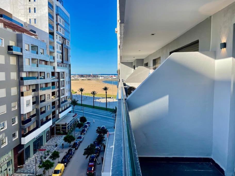 Apartment Seaside Splendor - Chic 2 Bedroom *