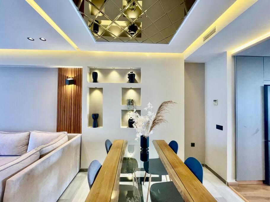 Apartment Seaside Splendor - Chic 2 Bedroom Tangier