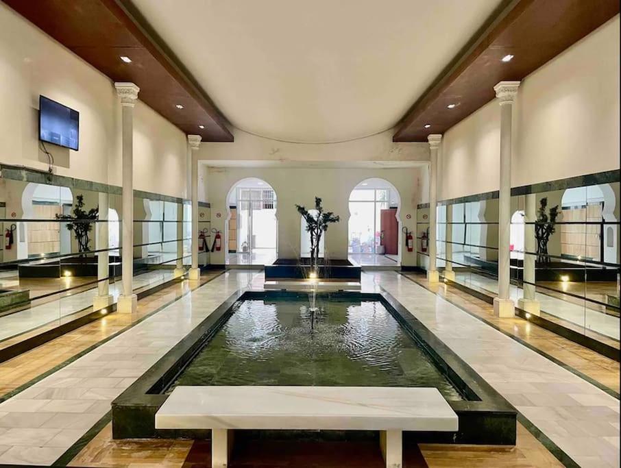 Apartment Seaside Splendor - Chic 2 Bedroom Tangier